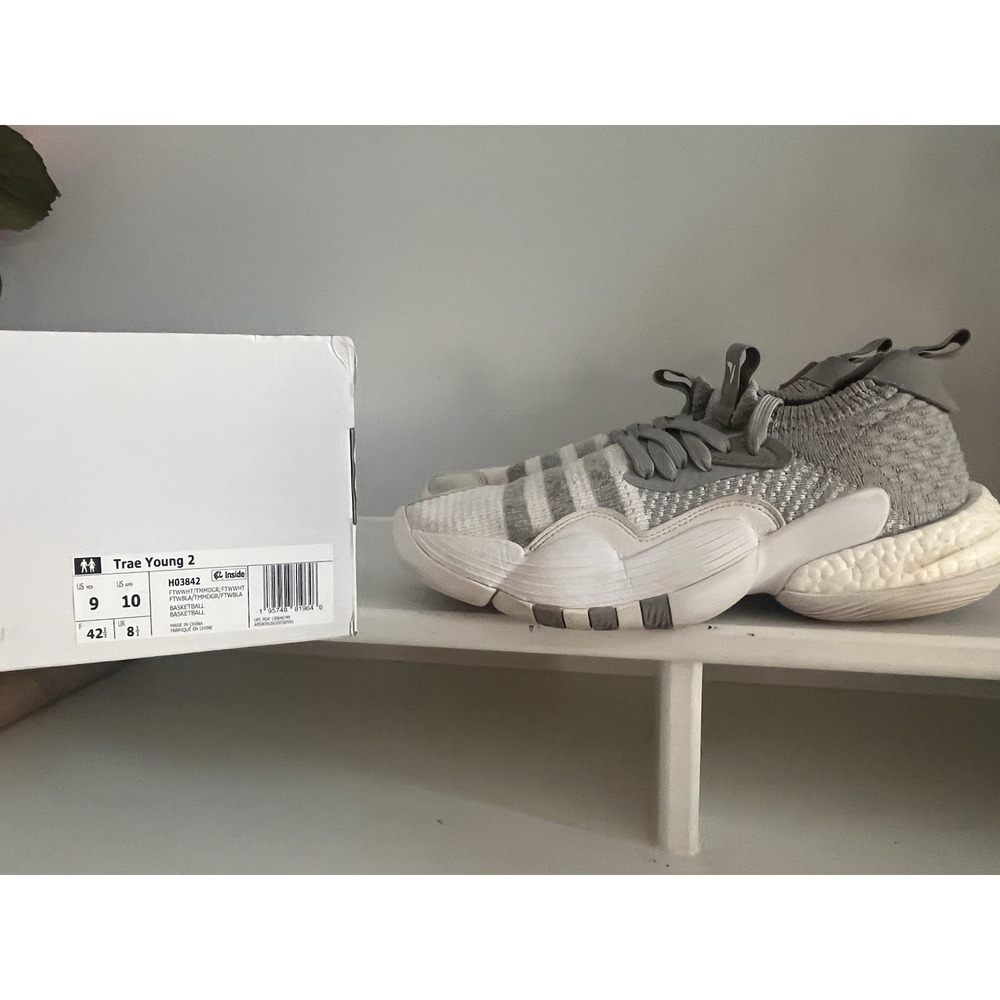 adidas Trae Young 2 Men's 9 Gray White Basketball Shoes Sneakers Trainers